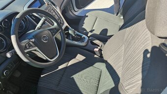 Opel Astra 2011 - 16