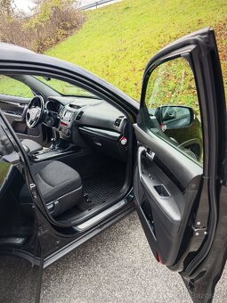 Sorento 2.2 CRDi 4WD, Slovenské, pravidelný servis, Nová STK - 16
