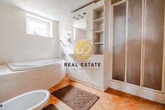 Na PREDAJ RD Zobor 120m2, pozemok 460m2 - 16