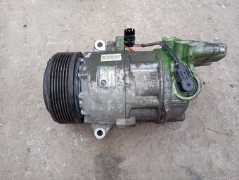 BMW 1 118i e87 rozpredám - 16