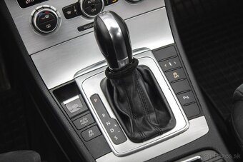 Volkswagen CC 2.0TDI BlueMotion DSG - 16