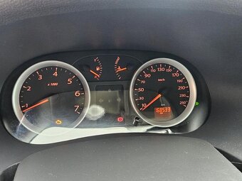 Renault Thalia ročník 2010 - 16