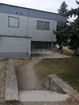  Výrazné zníženie ceny POLYFUNKČNÝ OBJEKT VO ZVOLENE - 16