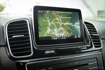 Mercedes-Benz GLE SUV 350d 4MATIC / SVK / AJ NA SPLÁTKY / - 16