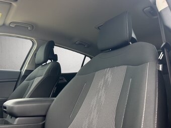 KIA SPORTAGE 1,6 CRDi MHEV FWD 7DCT GOLD - 16