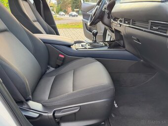 Mazda CX-30 2,0 benzín M hybrid - 16