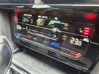 VW Passat B8 Variant 2.0TDI 147kW DSG - záruka Autodraft - 16