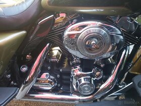 Harley Davidson Electra Glide Ultra Classic - 16