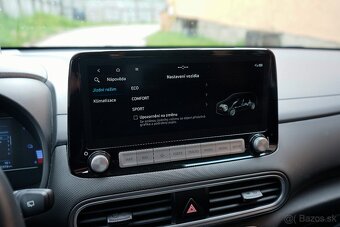 Hyundai Kona electric 150 KW 64kWh Premium - 16