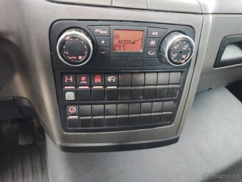 MAN TGL 12.220, NOVÝ 8t hákový nosič - 16