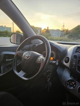 Toyota Rav4 D-4D 4x4 = 187243km , Bez korozie, Top Stav= - 16