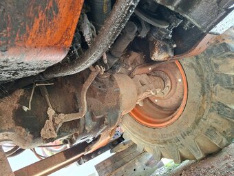 NEW HOLLAND FB 100 4PT 4X4 - 16