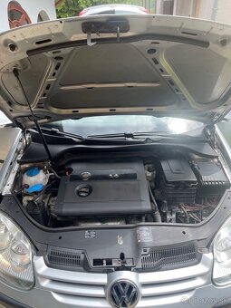 Vw golf 5 benzín 145 tis km - 16