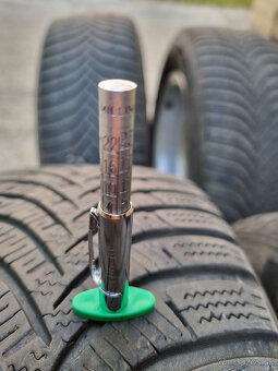 Alu disky Enzo 5x114,3 6Jx15 H2 ET45 + zimné pneu 195/65 R15 - 16