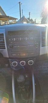Mitsubishi  Outlander 2.0 - 16