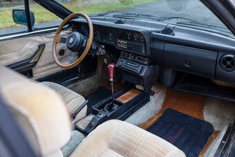 Alfa Romeo Alfetta GTV 2.0 1982 - 16