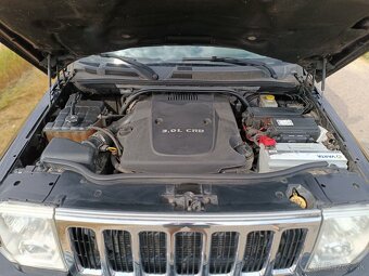Jeep Commander 3.0 CRD 160kW, QuadraDrive II - 16