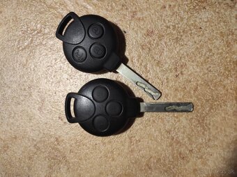 Predám Smart Fortwo 451 Cabrio 1,0 - 16