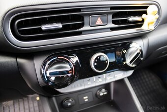 Hyundai Kona - 16