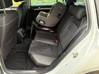 Volkswagen Passat B8 2.0 TDI DSG R Line r.v 2019/11 virtual - 16