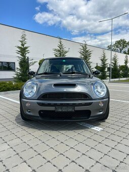 Mini Cooper S 2004 xenony Klima benzin - 16