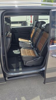 Volkswagen Sharan 2.0 TDI BMT Highline 4MOTION - 16