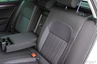 Škoda Superb Combi 2.0TDI DSG automat - 16