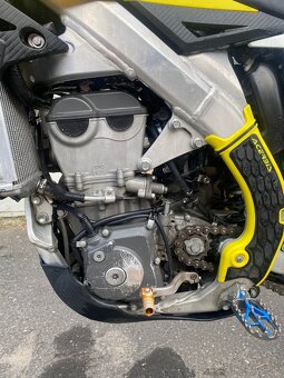 • SUZUKI RMZ 450 • - 16