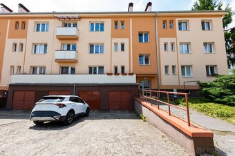Priestranný 4-izb. byt s garážou a 4 balkónmi, Stará Turá - 16