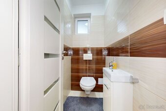 Na predaj krásny samostatne stojací 4-izbový rodinný dom v - 16