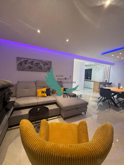 EXKLUZÍVNA NOVOSTAVBA S BAZÉNOM - OSTROV VIR, CHORVÁTSKO - 16