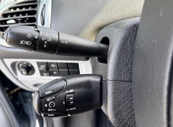 Citroën Xsara Picasso 1.6 HDi (66 kW) - 16