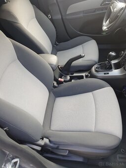 Cruze - 16