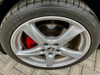 ŠKODA OCTAVIA COMBI RS 2,0TDI - 16