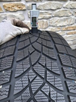 VW ID BUZZ zimní sada 20 Stockton Goodyear 9mm DOT 4922 - 16