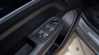 Renault Arkana 1.6 E-TECH, záruka 2027 - 16