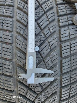 Zimne kolesa Audi E-tron 5x112 r19 255/55 r19 - 16