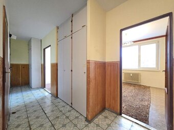 Pražský 3-izb. byt (72m² + 6m Loggia) CENTRUM / Floriánska - 16