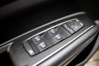 Renault Koleos Initiale 2.0 dCi 135Kw 4×4 X-Tronic - 16