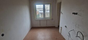 Predaj 3 izbového bytu s garážou a záhradkou - 16