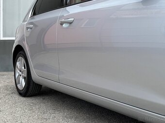 Volkswagen Golf VI 1.6 TDI 2011 - 16