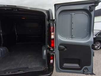 Renault Trafic L1H1 2.0 DCi 6MT NAV KAMERA - 16