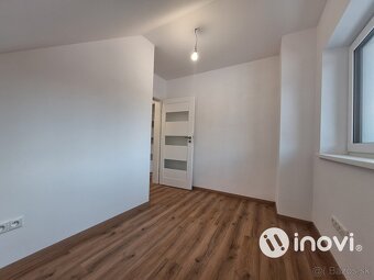 Novostavby rodinných dvojdomov - 16