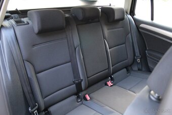 Volkswagen Golf 7 2.0 TDI - 16