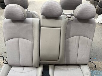 Sedadla Mercedes-Benz W211 sedan facelift - 16