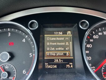 Volkswagen Passat B7 Variant 2.0 TDI 4motion 2012 125kw - 16