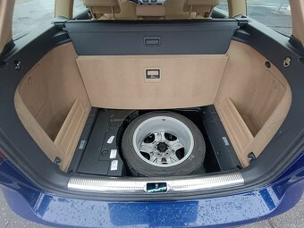 Volkswagen Passat B6 2,0 TDi bez DPF Highline Bixenon - 16