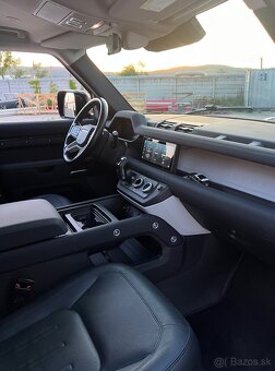 Land Rover Defender Limited - 16