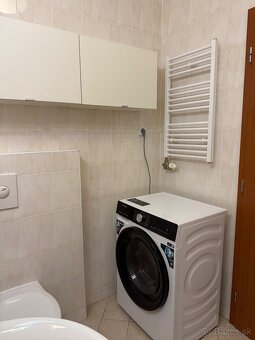 Na prenájom 1 izbový byt, 47 m2, Bratislava, Tomášikova ul. - 16