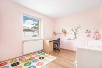 ALL INCLUSIVE | NA PREDAJ 4-IZBOVÝ RD NA 16-ÁROVOM POZEMKU, - 16